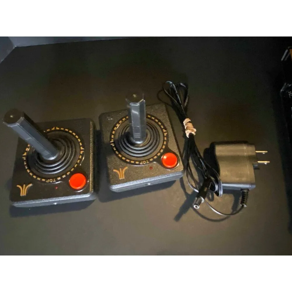 ATARI Flashback 5 Classic Game Console w 2 Wireless Controllers